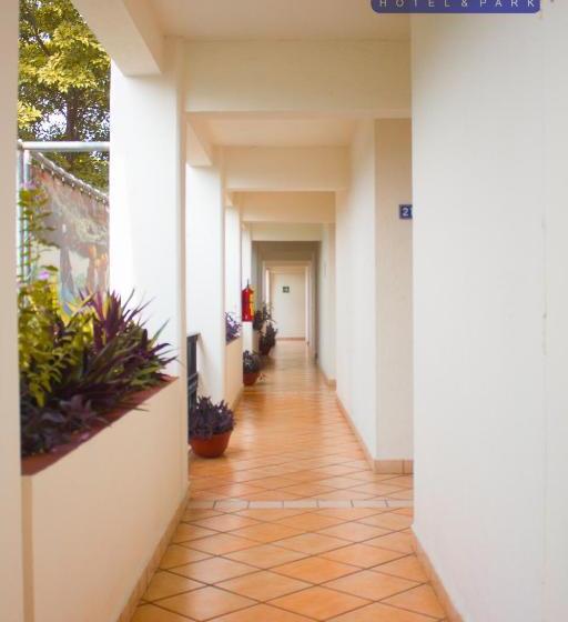 Am Amakal Hotel & Park