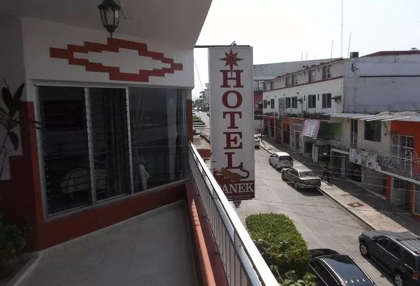 Hotelli Canek