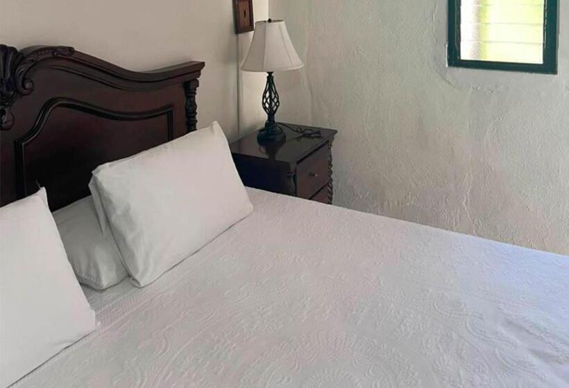 Отель Casa Blanca By Rotamundos