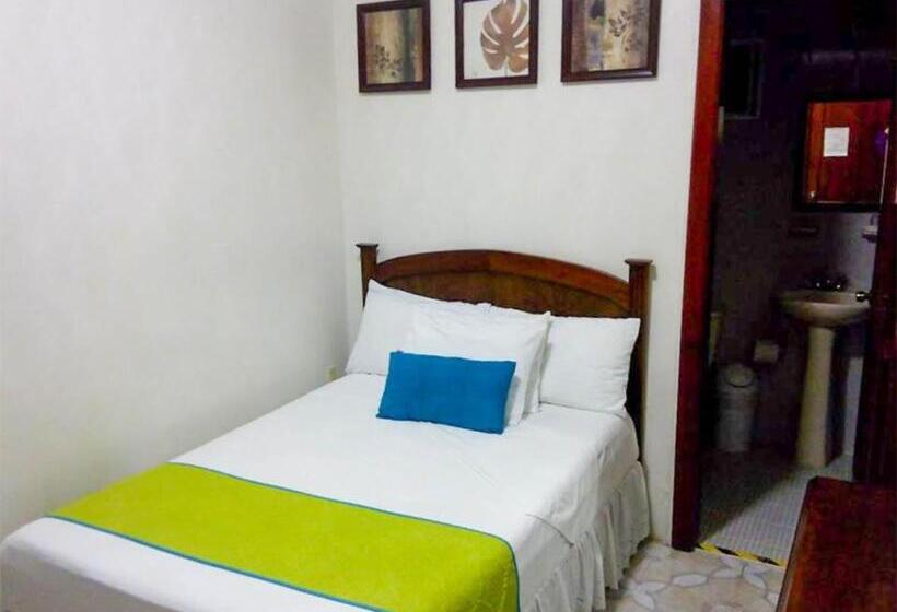 Отель Casa Blanca By Rotamundos