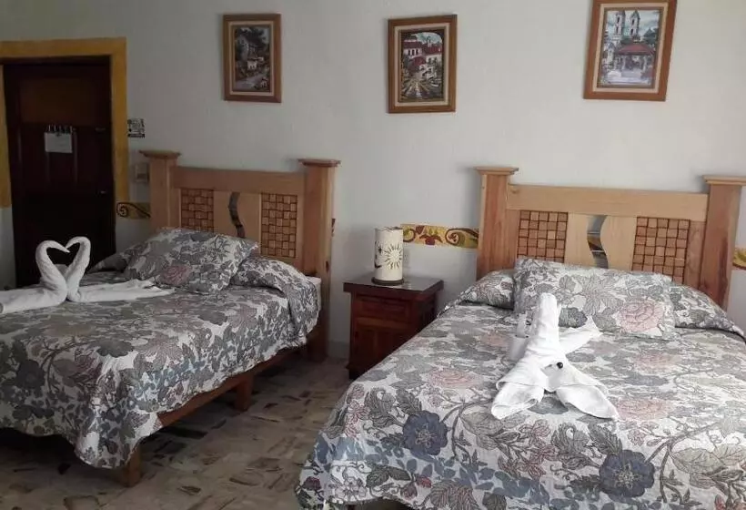 Hotel Colonial