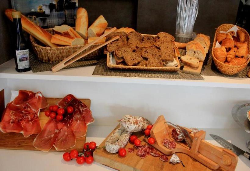 호텔 Hôtel Poste Et Champanne