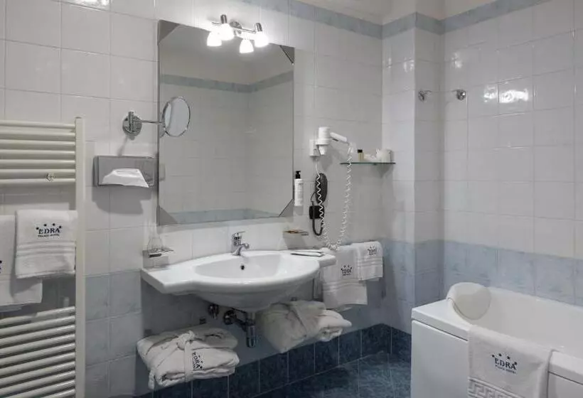 Edra Palace Hotel & Ristorante