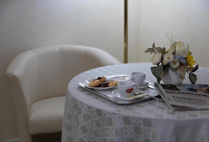 Edra Palace Hotel & Ristorante