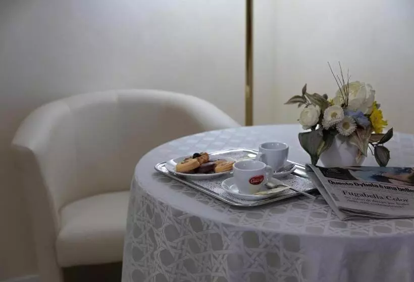 Edra Palace Hotel & Ristorante