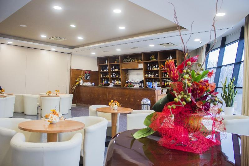 Edra Palace Hotel & Ristorante