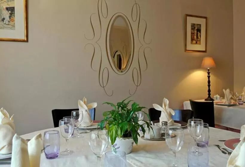 ホテル Hôtel Poste Et Champanne