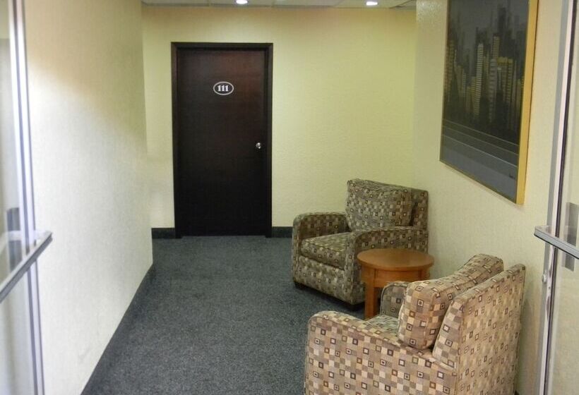 酒店 Plaza Hermosa