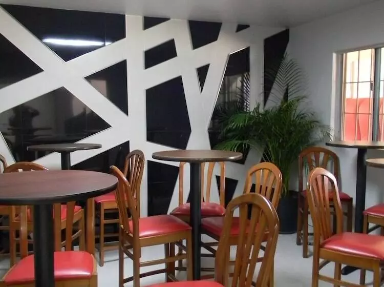 ホテル Plaza Hermosa