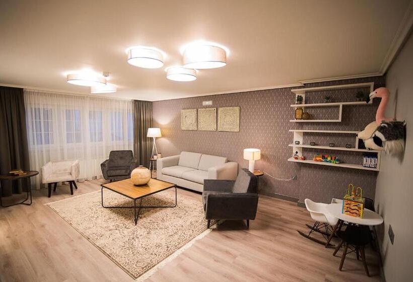 Отель Porto Do Barqueiro