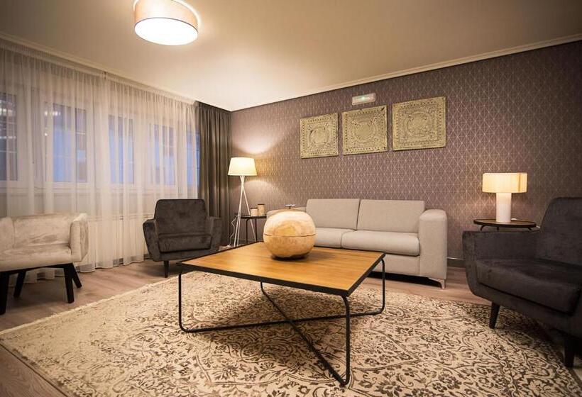 Отель Porto Do Barqueiro