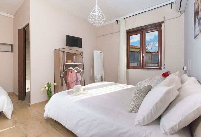 تختخواب و صبحانه Bsisters