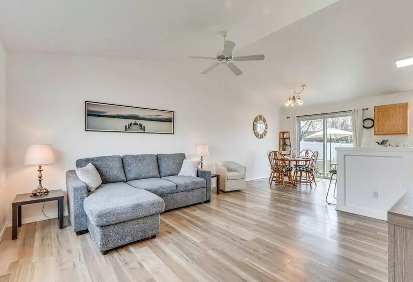 Charming Home W/ Patio: 3 Mi To Hayden Lake!