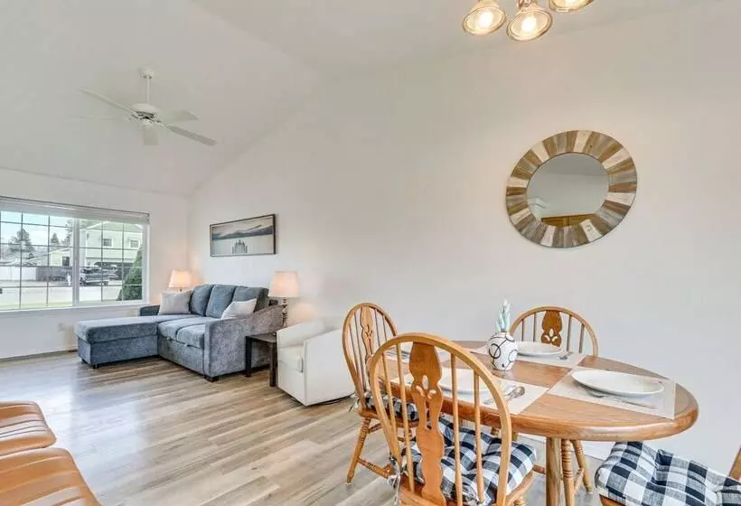 Charming Home W/ Patio: 3 Mi To Hayden Lake!