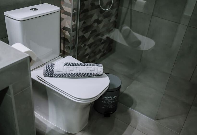 Hotel Crystal Studios