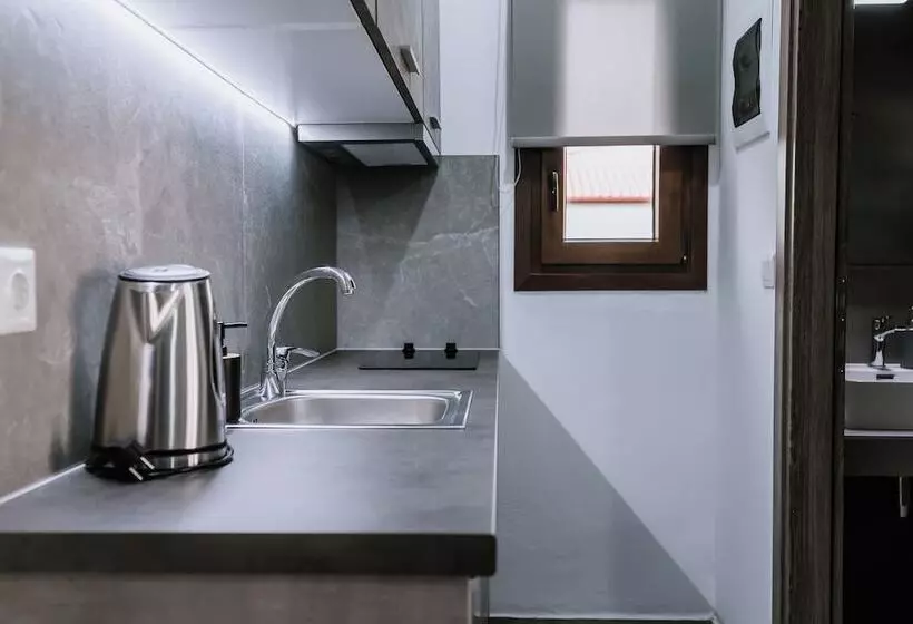 ホテル Crystal Studios