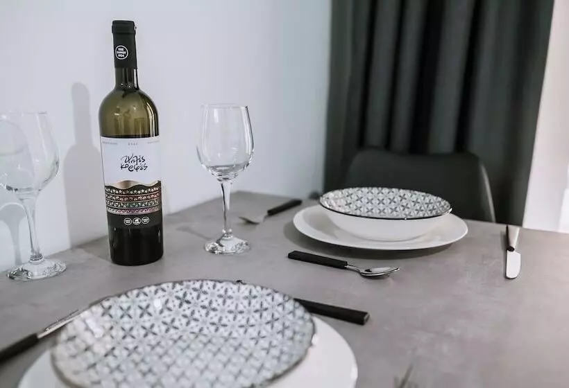 ホテル Crystal Studios