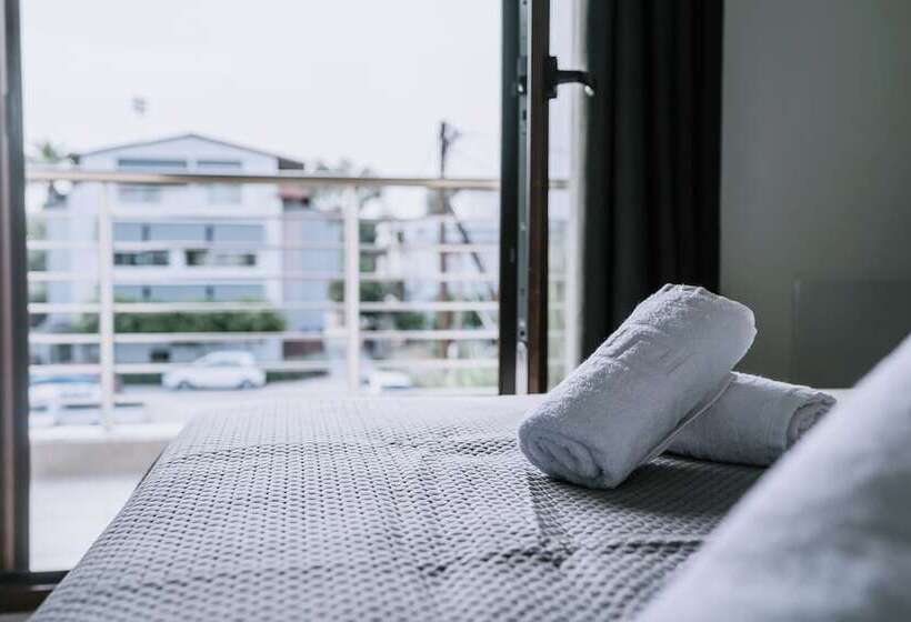 Hotel Crystal Studios