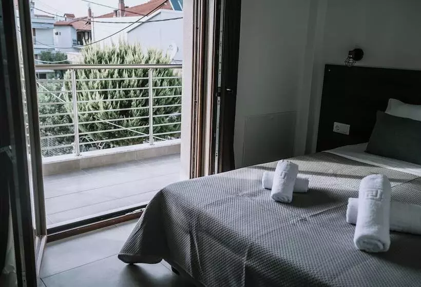 ホテル Crystal Studios