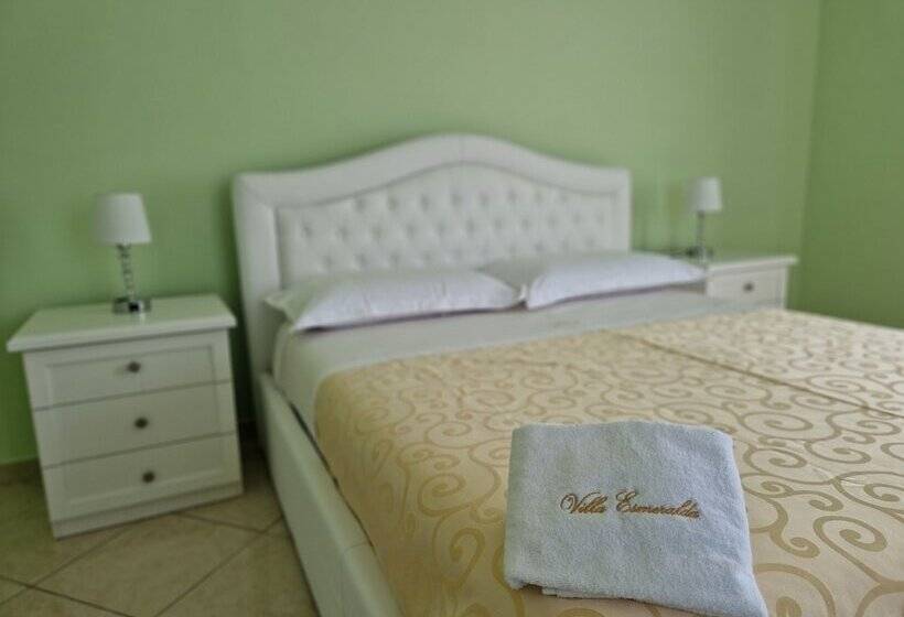 هتل روستایی Villa Esmeralda