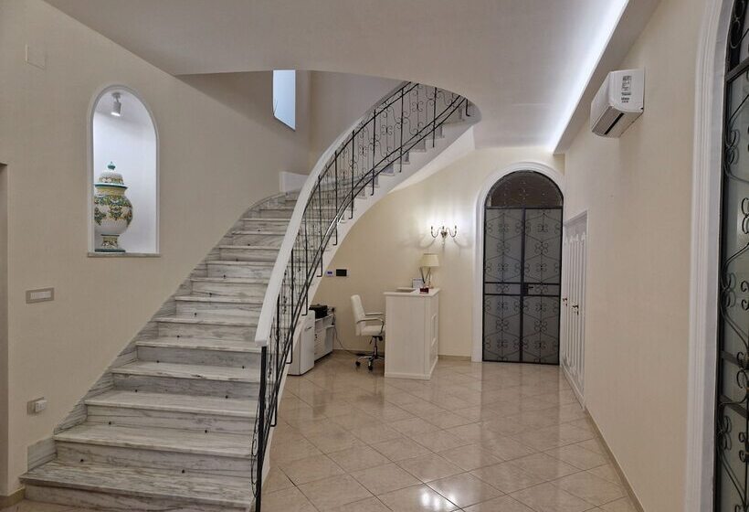 هتل روستایی Villa Esmeralda