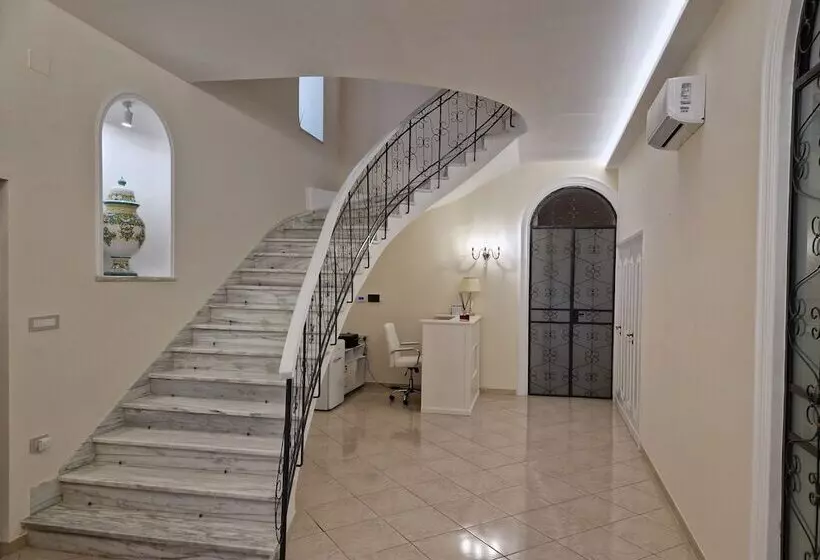 هتل روستایی Villa Esmeralda
