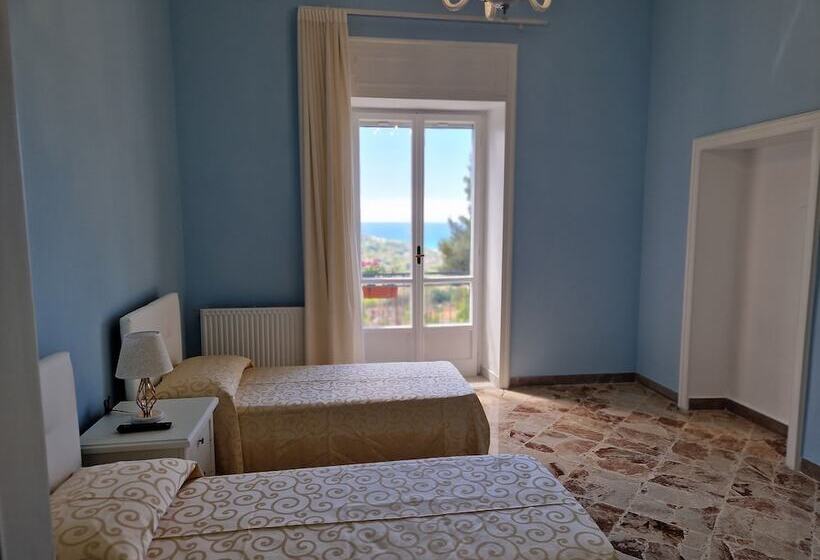 هتل روستایی Villa Esmeralda