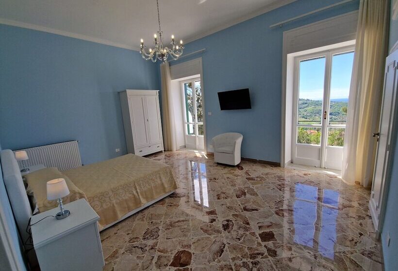 هتل روستایی Villa Esmeralda