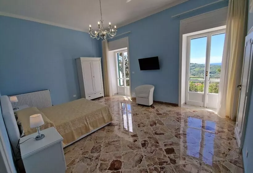هتل روستایی Villa Esmeralda