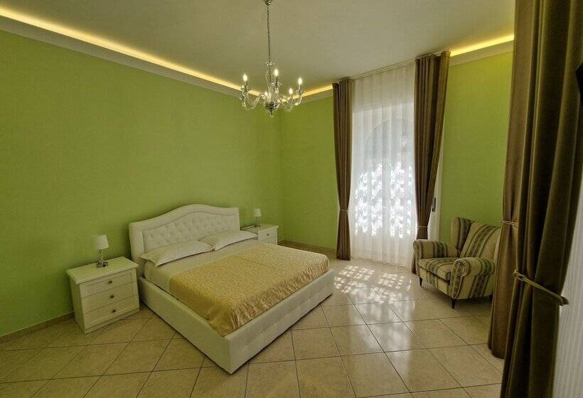 هتل روستایی Villa Esmeralda