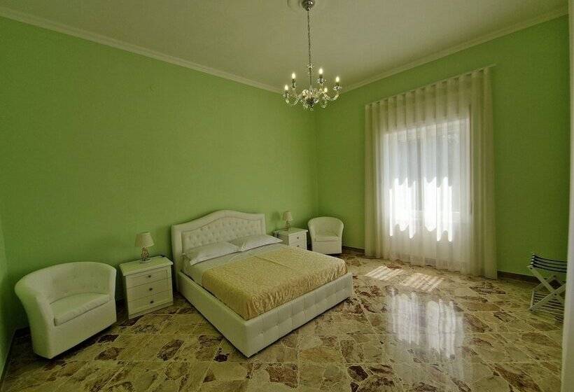 هتل روستایی Villa Esmeralda