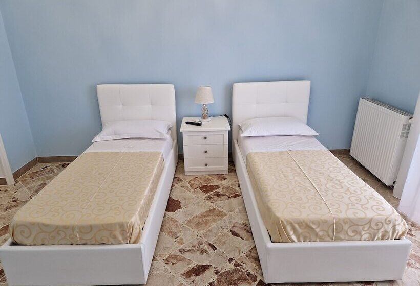 هتل روستایی Villa Esmeralda