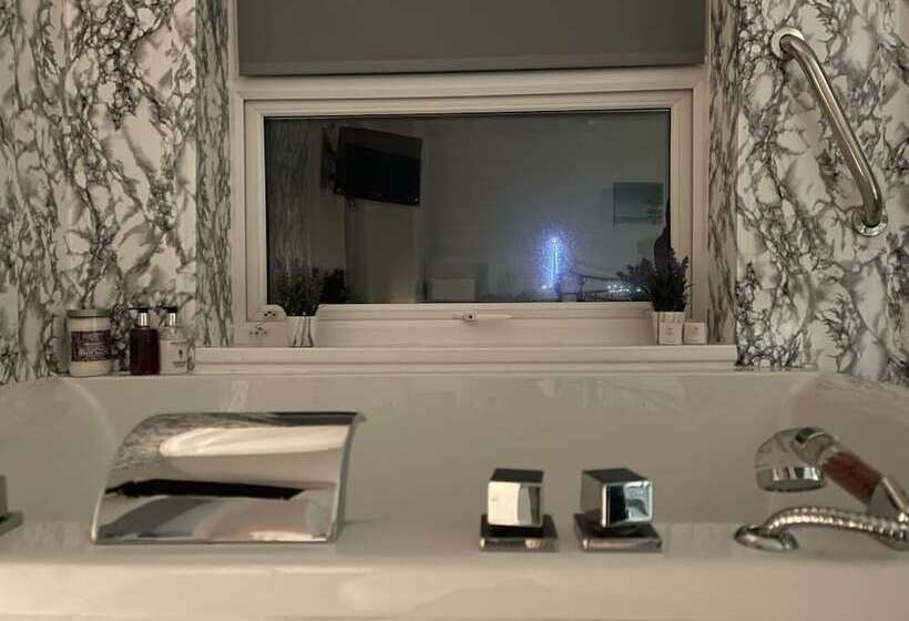 هتل The Chatwal Boutique