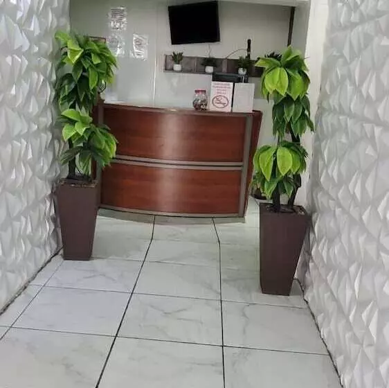 La Frontera Suites Motel