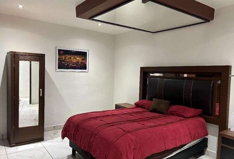 La Frontera Suites Motel