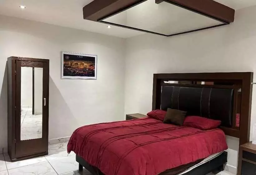 La Frontera Suites Motel