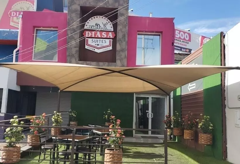 La Frontera Suites Motel