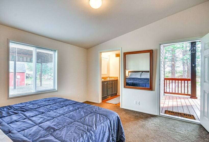 Oregon Cabin On Pine Hollow Reservoir W/ Mtn View!