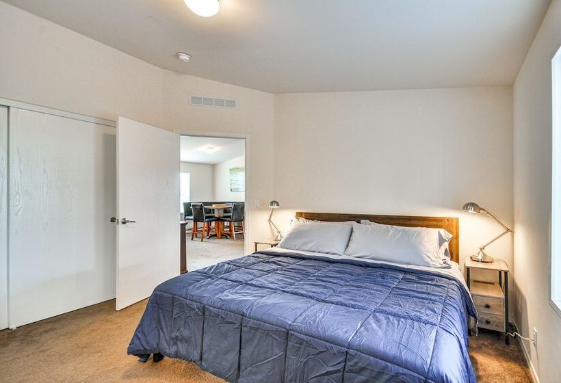 Oregon Cabin On Pine Hollow Reservoir W/ Mtn View!