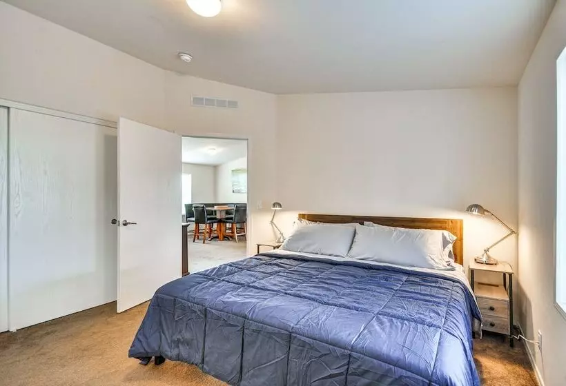 Oregon Cabin On Pine Hollow Reservoir W/ Mtn View!