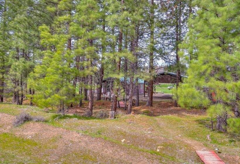 Oregon Cabin On Pine Hollow Reservoir W/ Mtn View!
