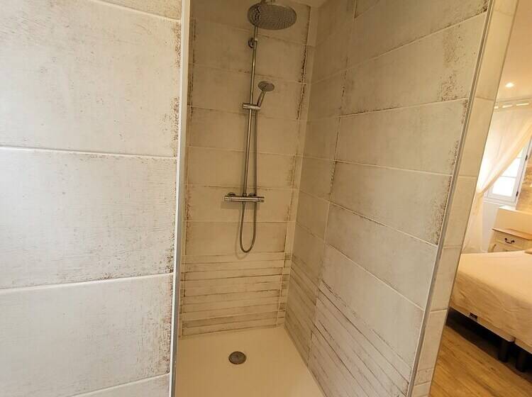 Пансион Manoir De Fenayrol