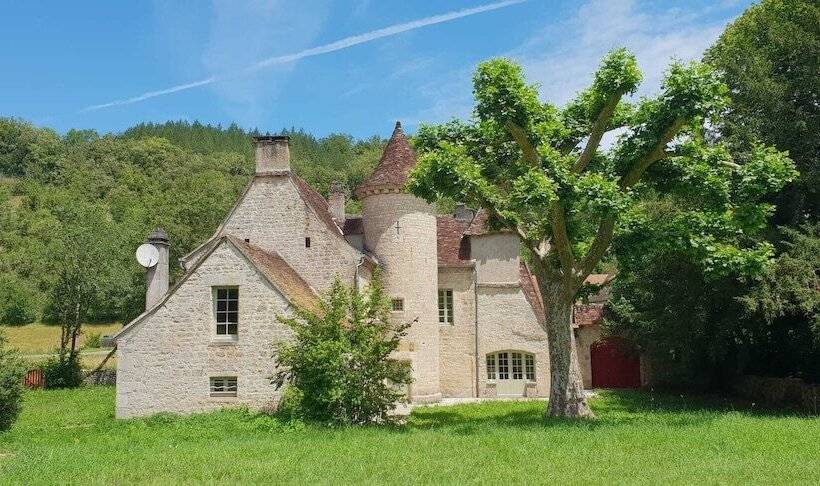 Пансион Manoir De Fenayrol