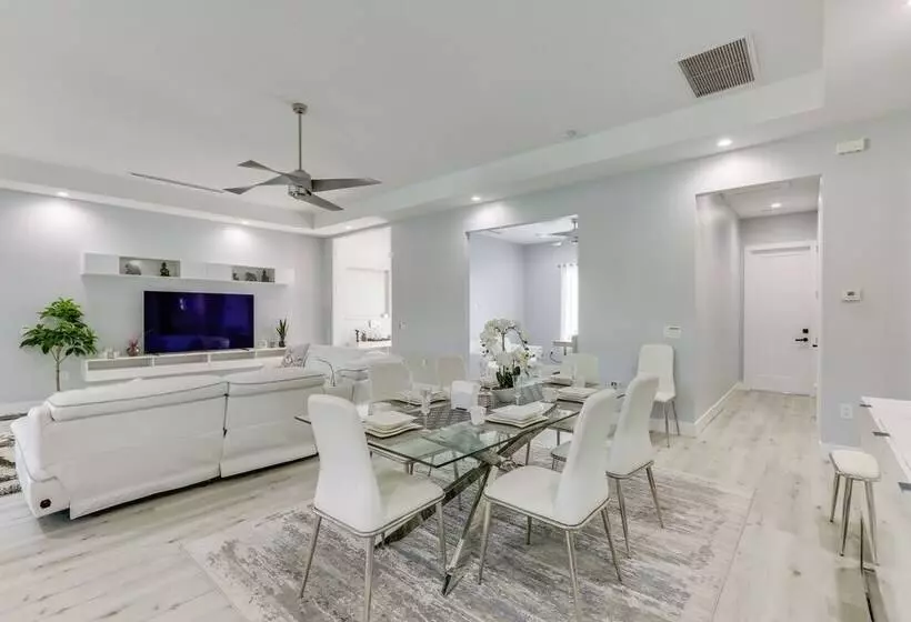 Pet Friendly Lehigh Acres Home W/ Private Pool!