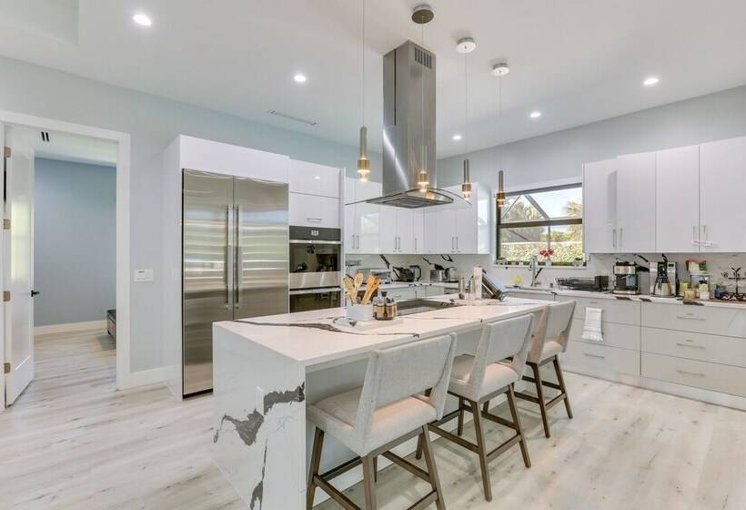 Pet Friendly Lehigh Acres Home W/ Private Pool!