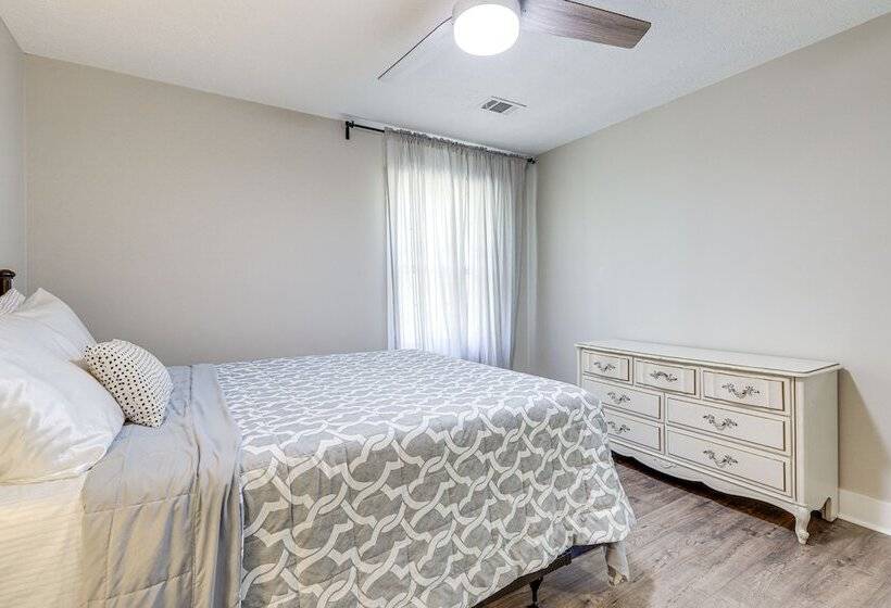 Atlanta Area Home W/ Office, Near Golfing & Hiking