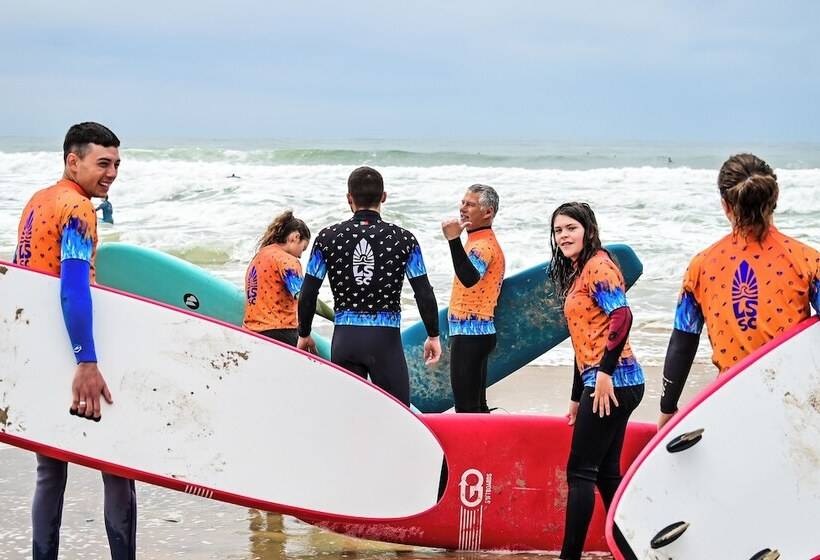 مبيت وإفطار Lisbon Soul Surf Camp