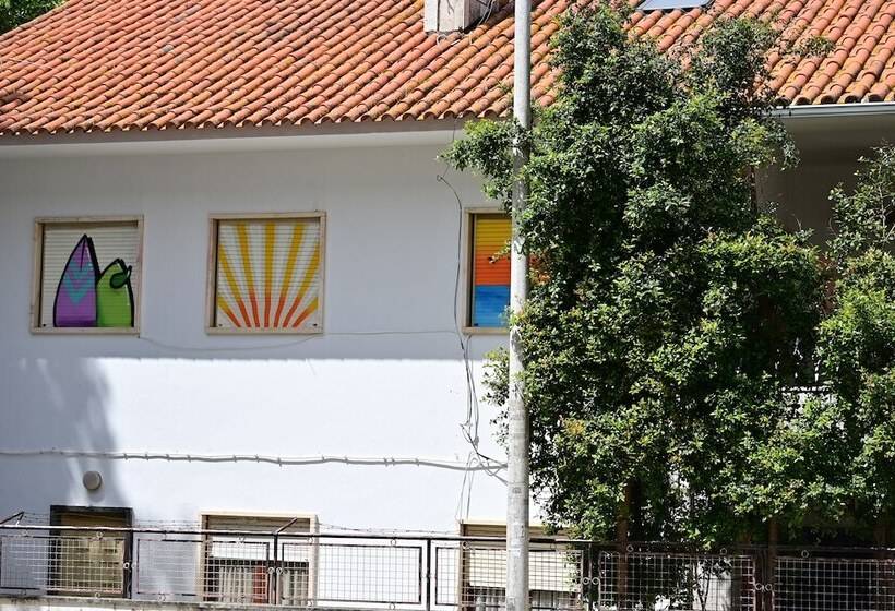 مبيت وإفطار Lisbon Soul Surf Camp