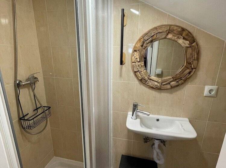 مبيت وإفطار Lisbon Soul Surf Camp