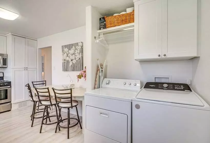 Charming Orem Home W/ Yard   Near Byu & Uvu!